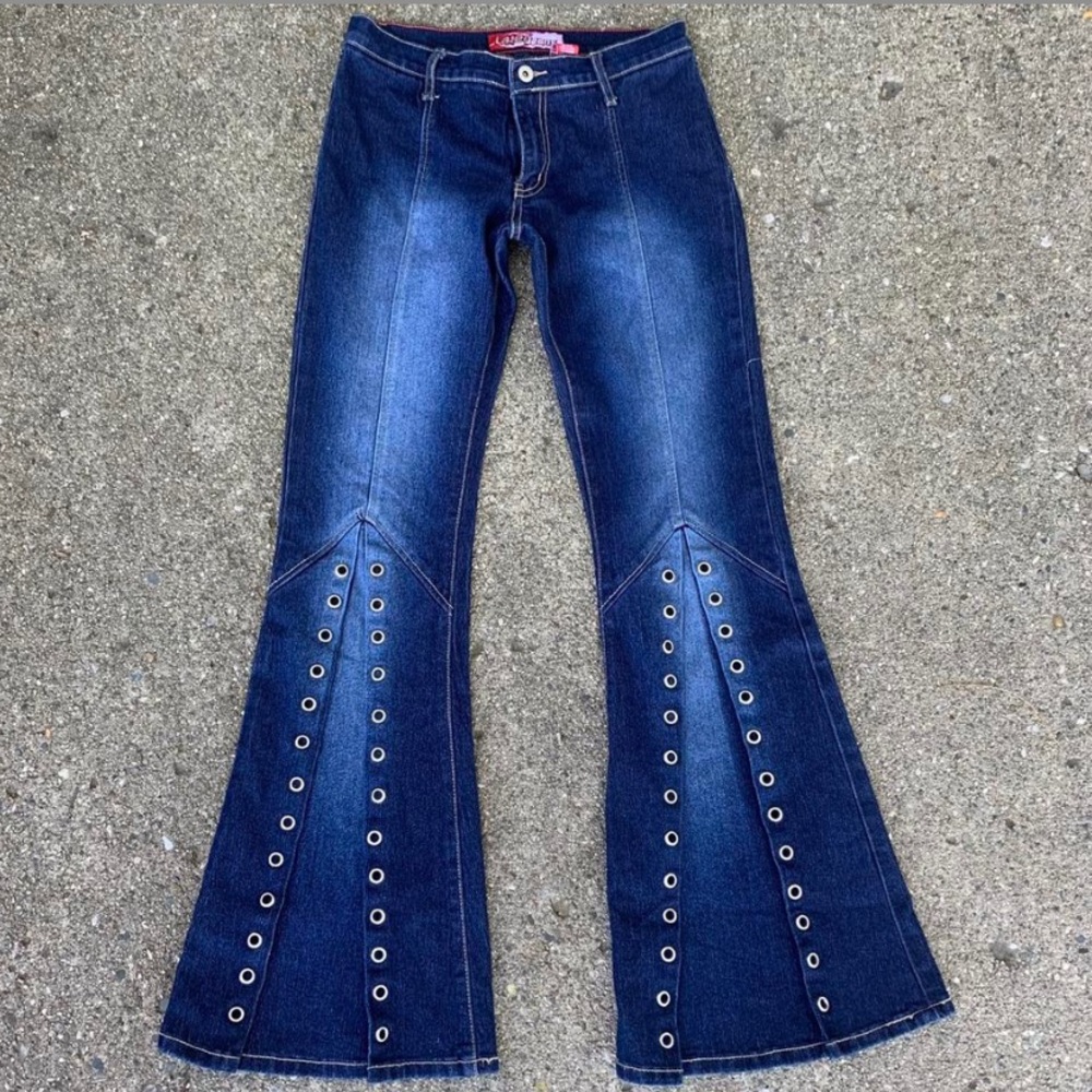 Medium Wash Flare Jeans True Vintage 90s